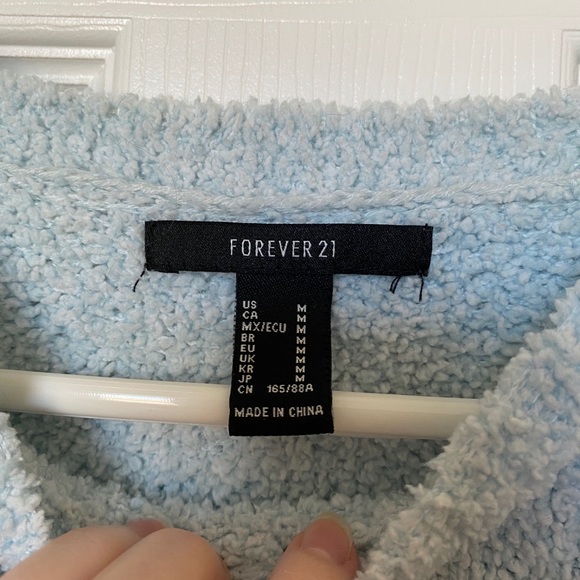 Forever 21 blue cropped teddy sweater - Picture 6 of 8